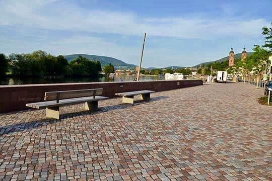 cobblestone paving.jpg